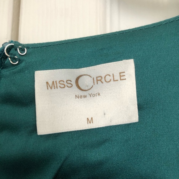 Miss Circle Teal Faye Long Sleeve Satin Dress Size M - Picture 4 of 8